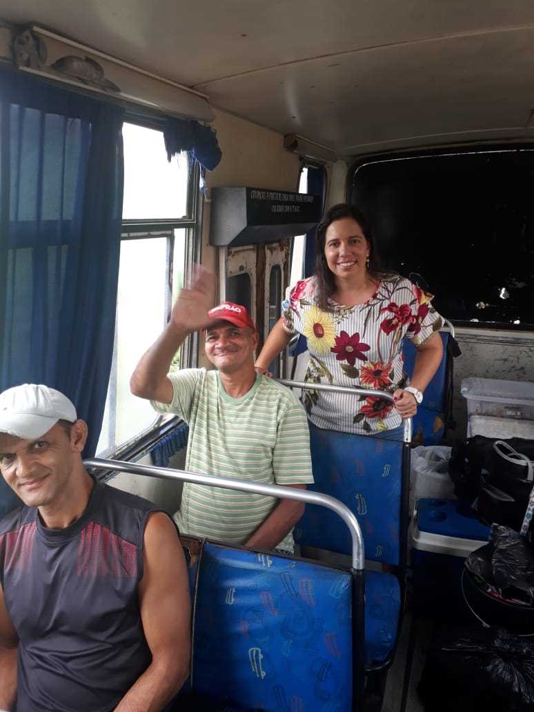 Camacã: Usuários do CAPS fazem passeio em Canavieiras